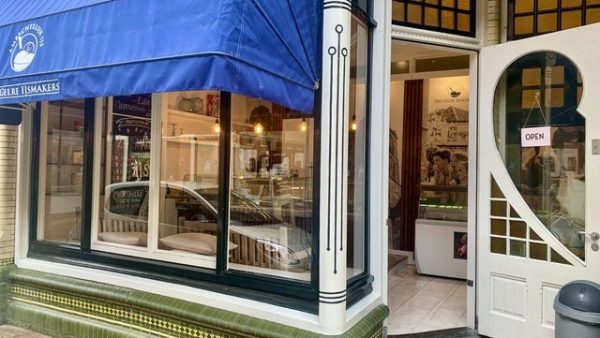 Lochem – Ijssalon met eigen Ijsmakerij, Molenstraat 3, 7241 AD