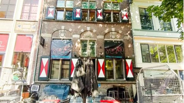 Deventer – Café Sam, Brink 64a 7411 BW