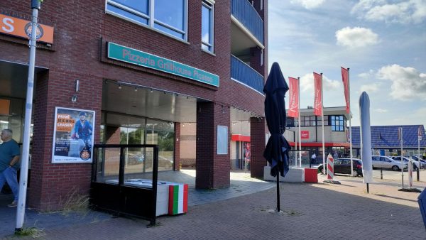 Swifterband – Horecabedrijfsruimte Zuidsingel 34, Vanwege verhuizing naar een andere locatie bieden wij deze horecagelegenheid ter overname aan.