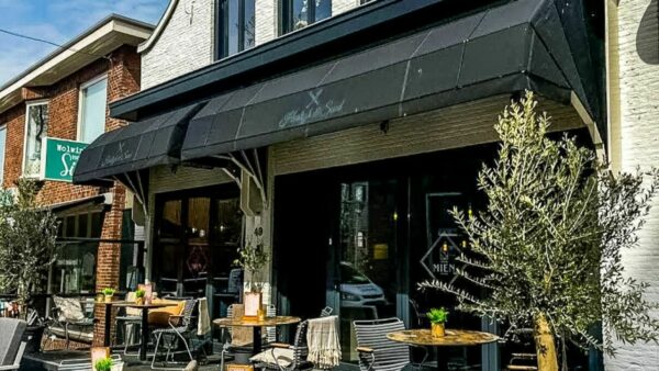 Hardenberg – Tante Mien, te vinden in het bruisende Hardenberg, bij Tante Mien is elkaar ontmoeten het uitgangspunt.