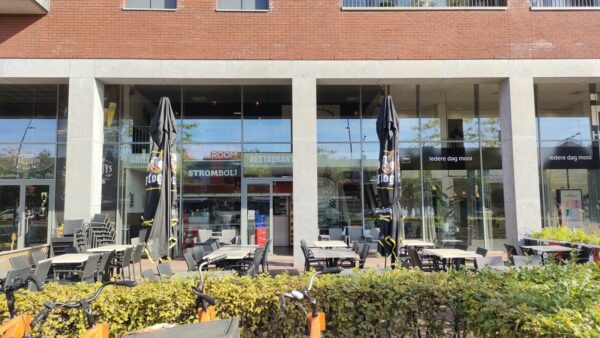 Dronten – Pizzeria Stromboli, gevestigd in een markant pand in het centrum van Dronten