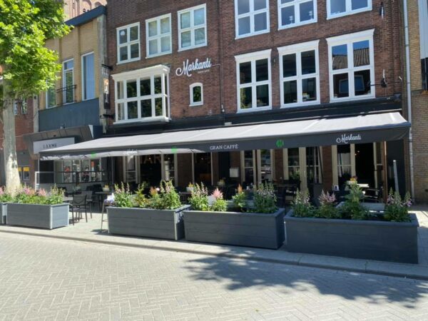 Hengelo – Grand Caffé Markanti gesitueerd op A Locatie in centrum Hengelo