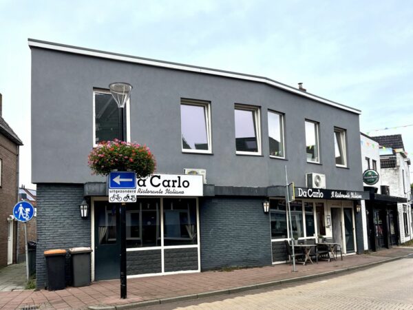 Almelo – Da Carlo Il Ristorante Italiano & Pizzeria, inclusief vastgoed